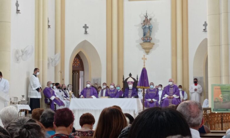 Celebração da Quarta-feira de Cinzas é celebrada por católicos