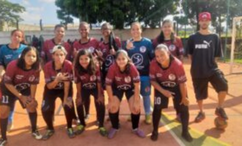 Futebol feminino: Instituto Gueto leva jogadoras para teste profissional
