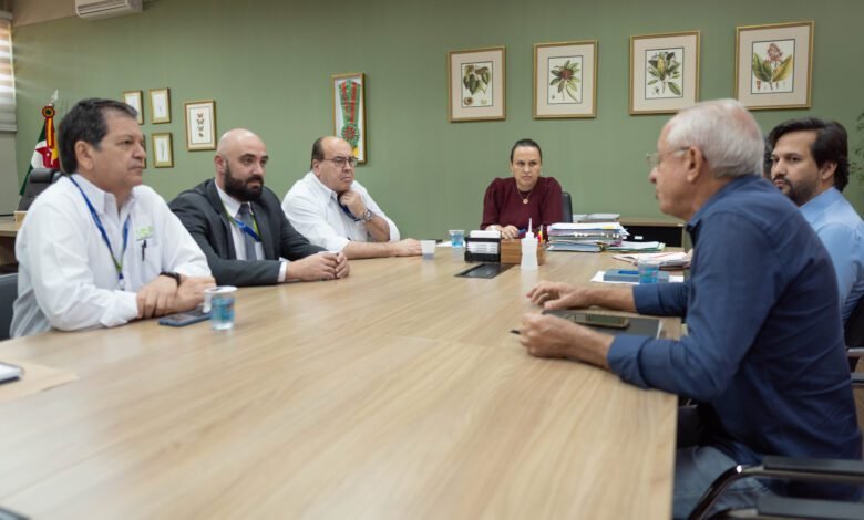 Encontro com representantes da Aeroportos Paulistas ressalta a importância de voo doméstico