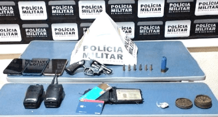 Taxista relata que não foi agredido pelos assaltantes, mas se recupera do susto