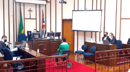 Acusada de duas tentativa de homicídio é condenada