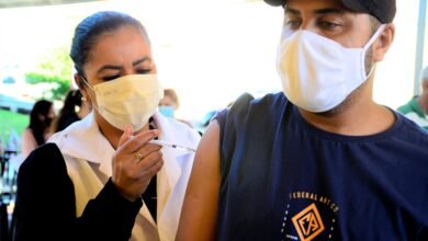 Saúde abrirá vacinação contra a Covid neste sábado
