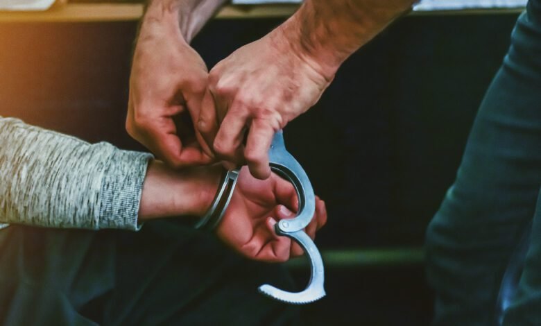 Polícia prende traficante que atuava próximo a escola infantil