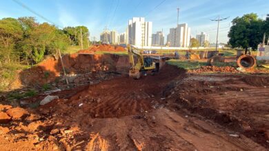 Iniciada a reconstrução da ponte que liga os bairros Barretos II e Christiano Carvalho