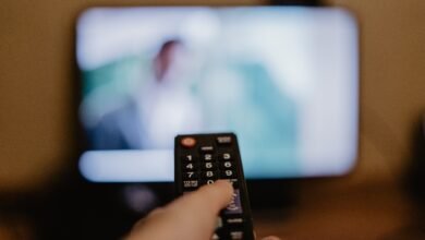 Rapaz tenta comprar uma TV pela internet e acaba em prejuízo