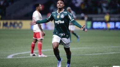 Brasileirão: Palmeiras mantém a liderança e Corinthians assume a segunda posição