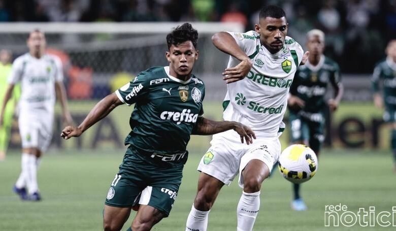 Palmeiras bate o Cuiabá e volta à liderança do Brasileirão