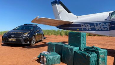 VÍDEO - Avião com meia tonelada de cocaína é interceptada