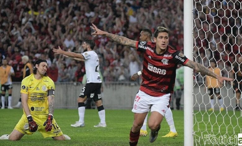 Corinthians se despede da Libertadores com nova derrota para o Flamengo