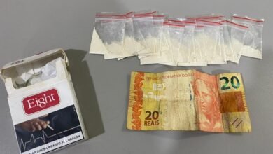 Adolescente de 15 anos é detido vendendo cocaína