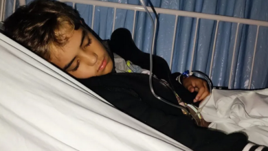 Menino come bala misteriosa e vai parar no hospital