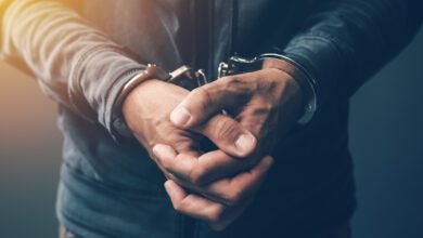 Jovem é detido com cocaína
