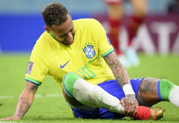 Neymar e Danilo não jogam pela Seleção na fase de grupos da Copa do Qatar