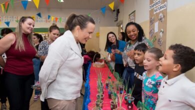 Escolas Municipais realizam feiras de empreendedorismo