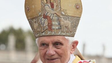 Morre aos 95 anos o Papa Bento XVI