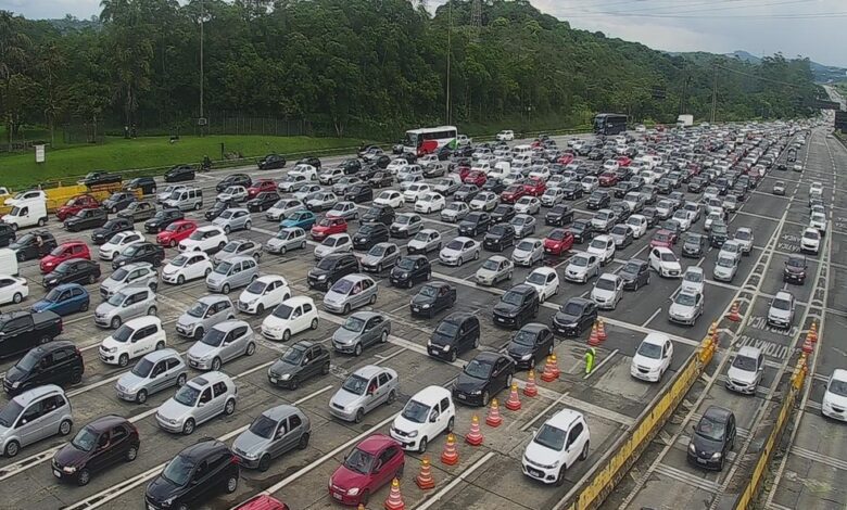 Rodovias que dão acesso à Baixada Santista sofrem reajuste de quase 12%