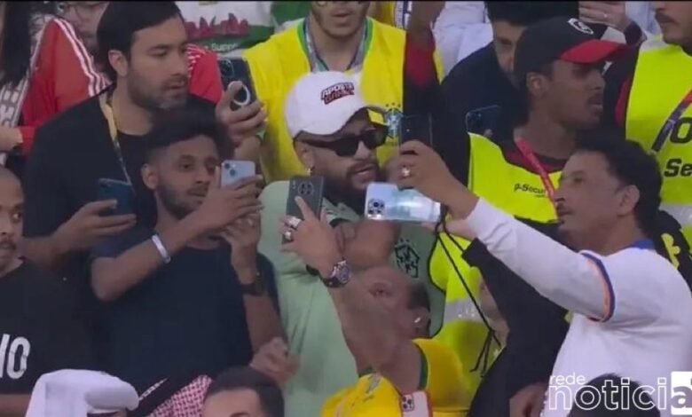 VÍDEO - Sósia de Neymar causa tumulto dentro de Estádio no Catar