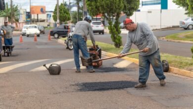 Chuvas triplicam o número de buracos e Prefeitura intensifica Operação Tapa-Buracos