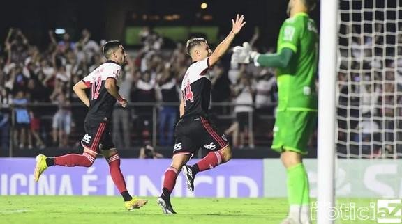 São Paulo goleia a Portuguesa com show de Galoppo