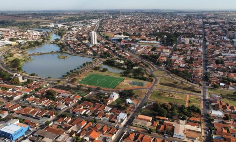 Prefeitura começa distribuir carnê do IPTU 2023