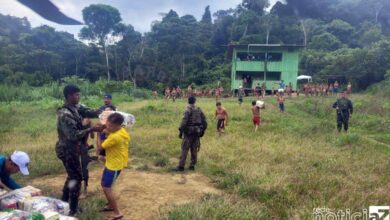 Governo distribui 4 toneladas de alimentos para comunidades yanomami