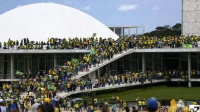 CBF se distancia de polêmicas e repudia uso da camisa da seleção brasileiro por terroristas em Brasília