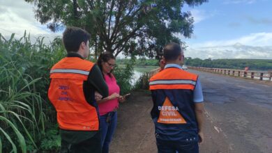 Defesa Civil de Frutal e Uberaba sobre a ponte "Gumercindo Penteado". Foram discutidos possíveis problemas, caso o DNIT interdite a ponte sobre o rio Grande. 