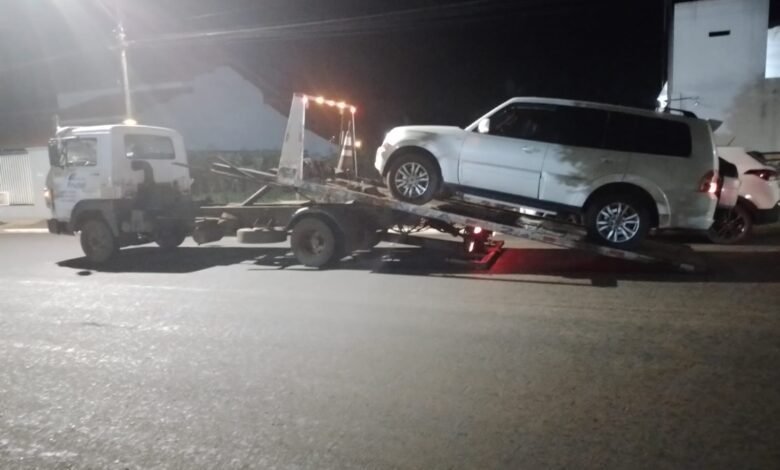 Carro apreendido pela Polícia era dirigido por adolescente