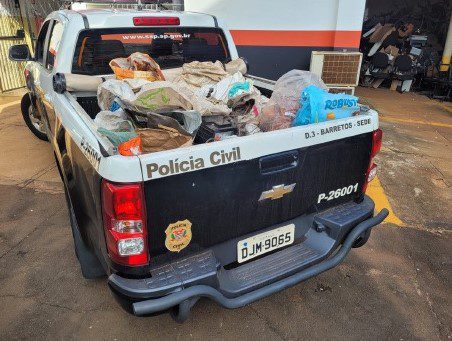 Polícia prende dois acusados de roubo em chácara