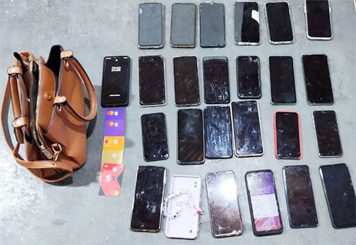 Polícia recupera celulares e cartões roubados durante o Carnaval