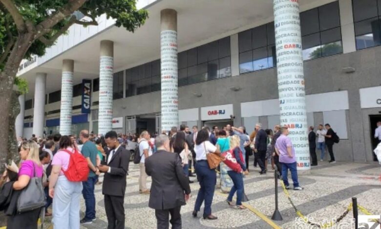 Sede da OAB-RJ é esvaziada após ameaça de bomba