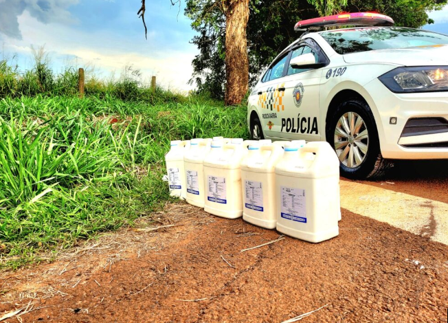 Dois detidos pela Polícia por furto de defensivo agrícola