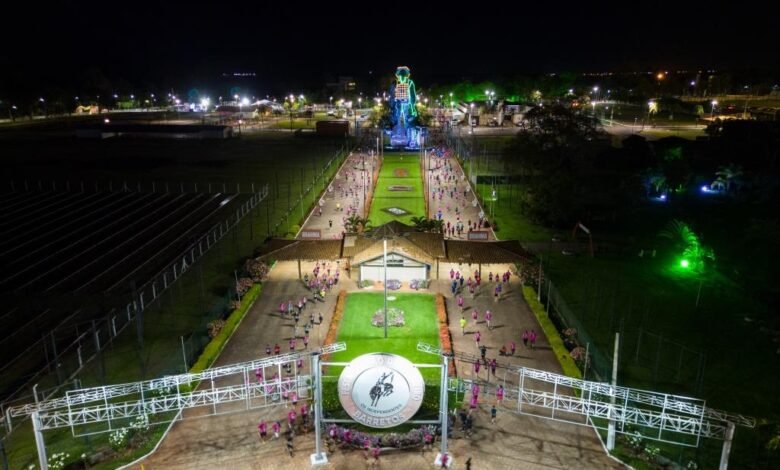 Corrida Parque Night Run reúne mais de 4 mil pessoas no Parque do Peão