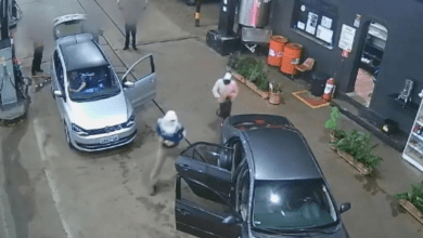 Vídeo - Polícia prende dois suspeitos de roubo a posto de combustíveis
