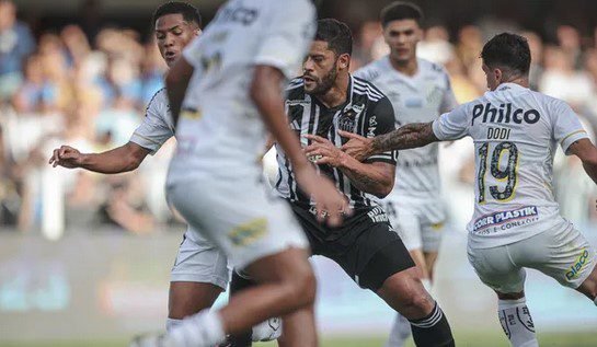 Santos e Atlético-MG empatam e seguem sem vencer no Brasileirão