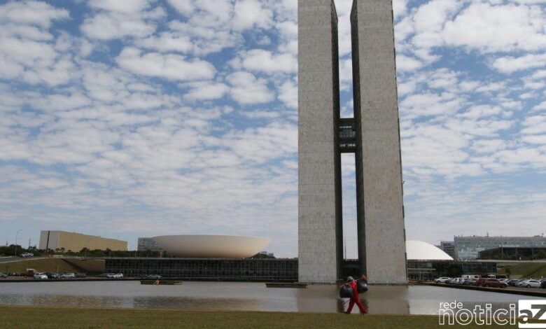 Congresso aprova reajuste de 9% para servidores do Executivo