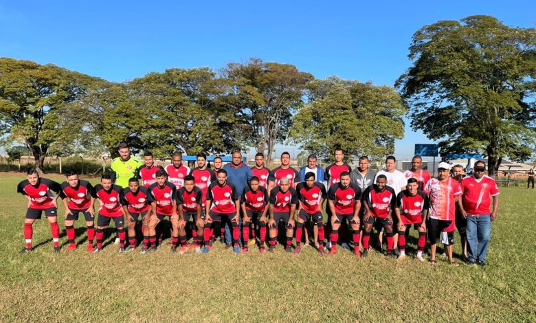 Campeonato Amador de Futebol estreia com goleada