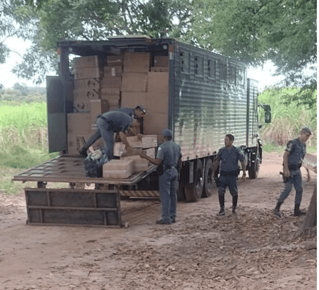 Polícia Militar apreende carga contrabandeada do Paraguai