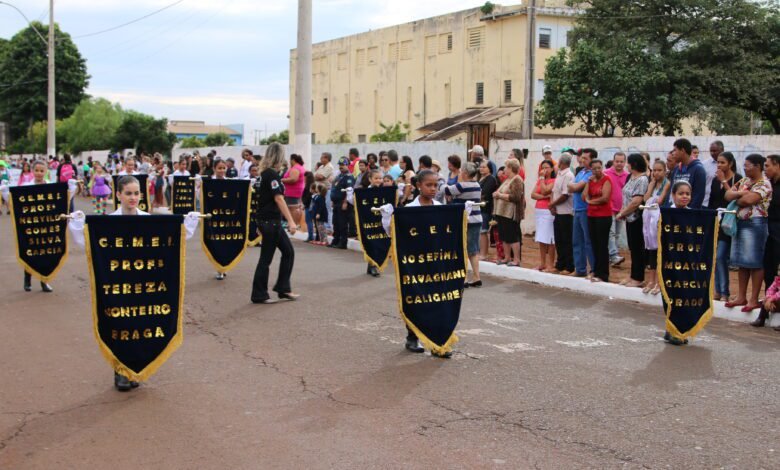 Guaíra promove desfile cívico para comemorar 94 anos