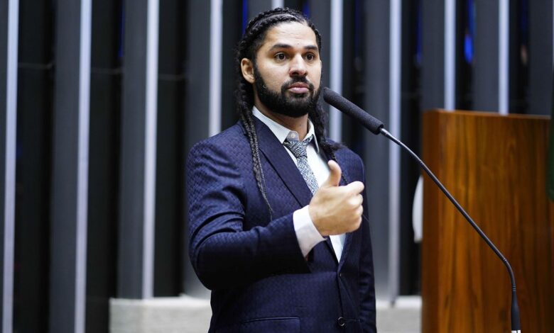 Ex-deputado federal Davi Miranda morre aos 37 anos