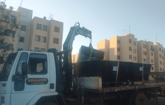 Conjunto habitacional em Barretos recebe novo lote de caçambas