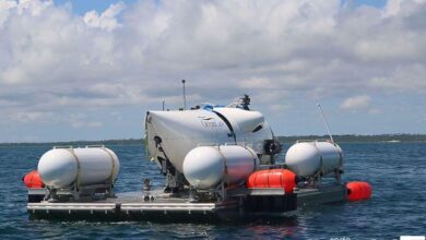 Submarino usado para ver destroços do Titanic desaparece com 5 pessoas