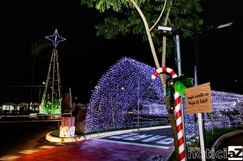 Túnel do Natal é inaugurado em Itupeva