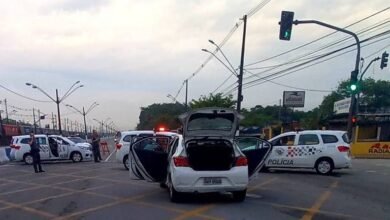 Bandidos tentam resgatar presos em delegacia