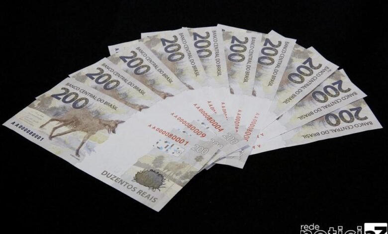 Comerciantes andam recebendo notas falsas de R$ 200