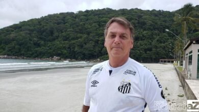 Bolsonaro vai assistir ao jogo do "Natal sem Fome"