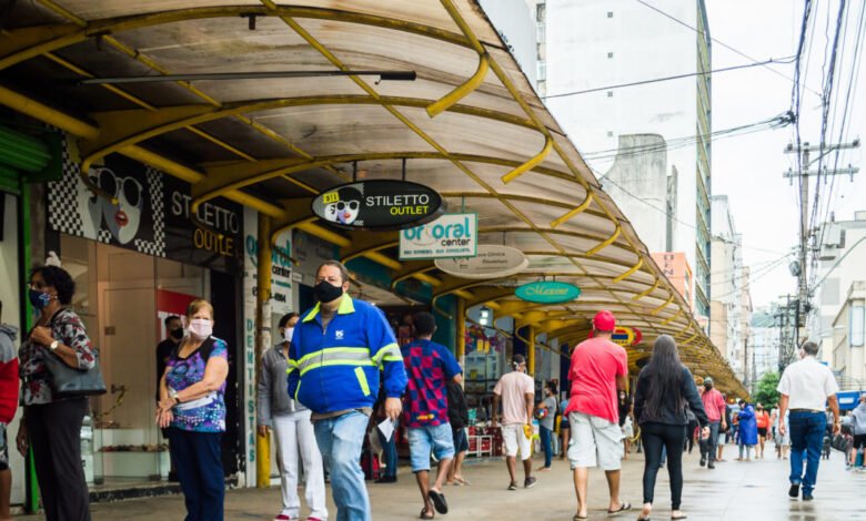 São Vicente amplia horários de bares e restaurantes