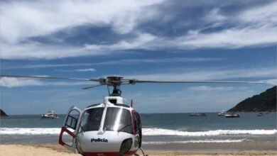 Helicóptero Águia salva homem na praia de Ilhabela