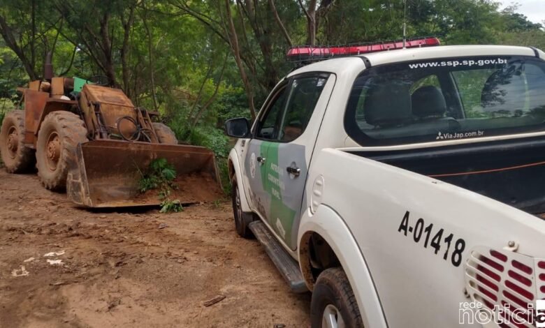 Polícia Ambiental fiscaliza mineração