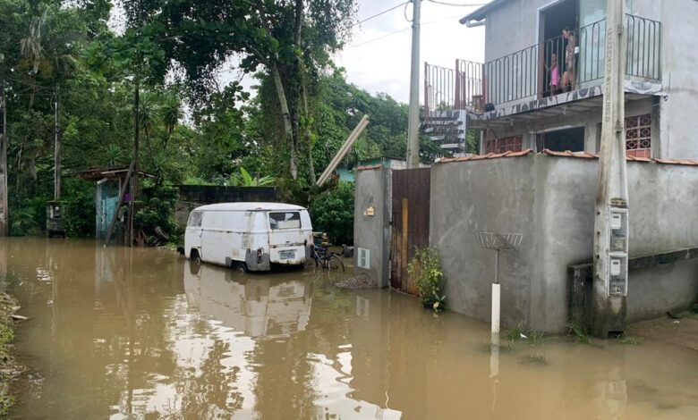 Mais de 140 pessoas estão desalojadas em Ubatuba